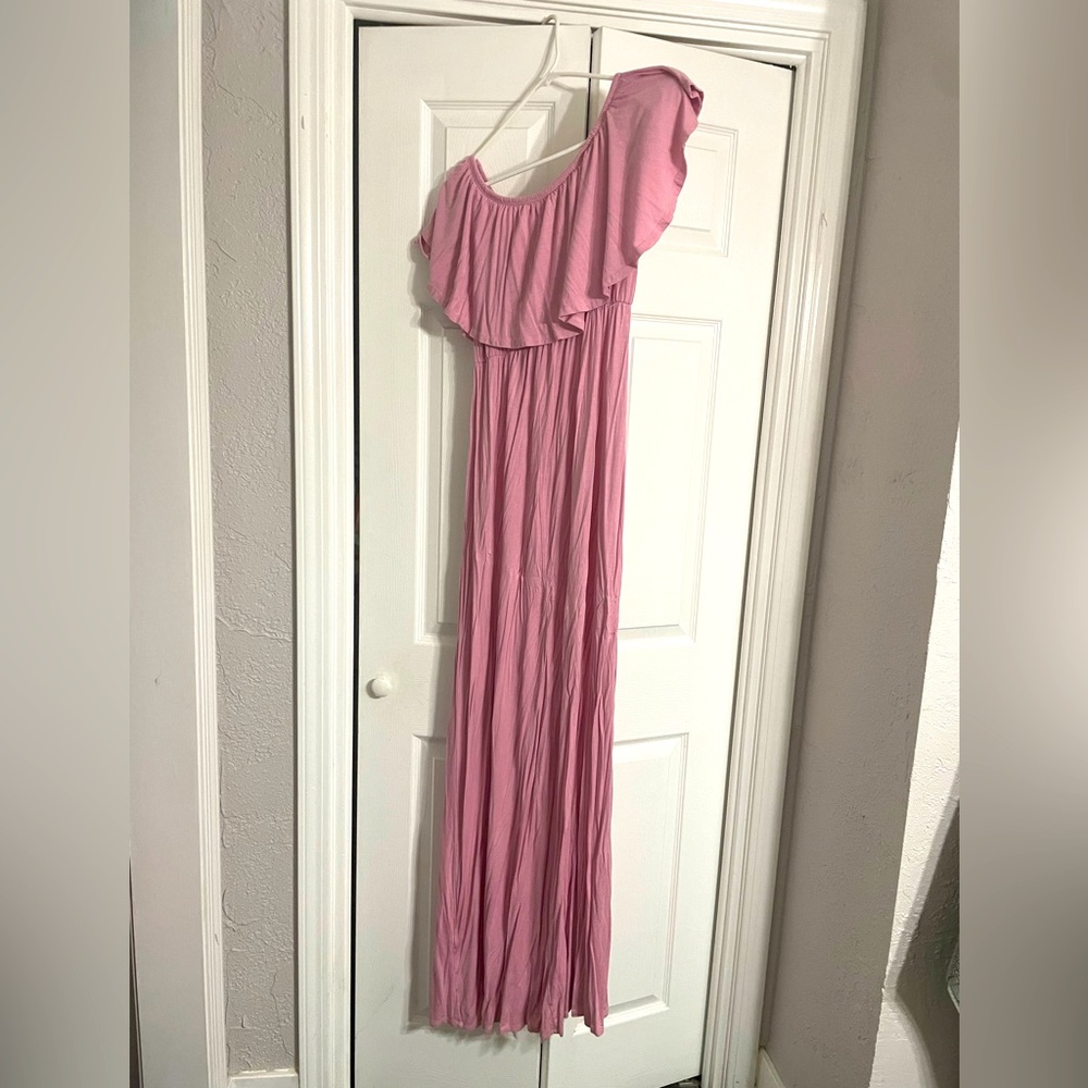 Pink Blush Maternity Dress Size Medium